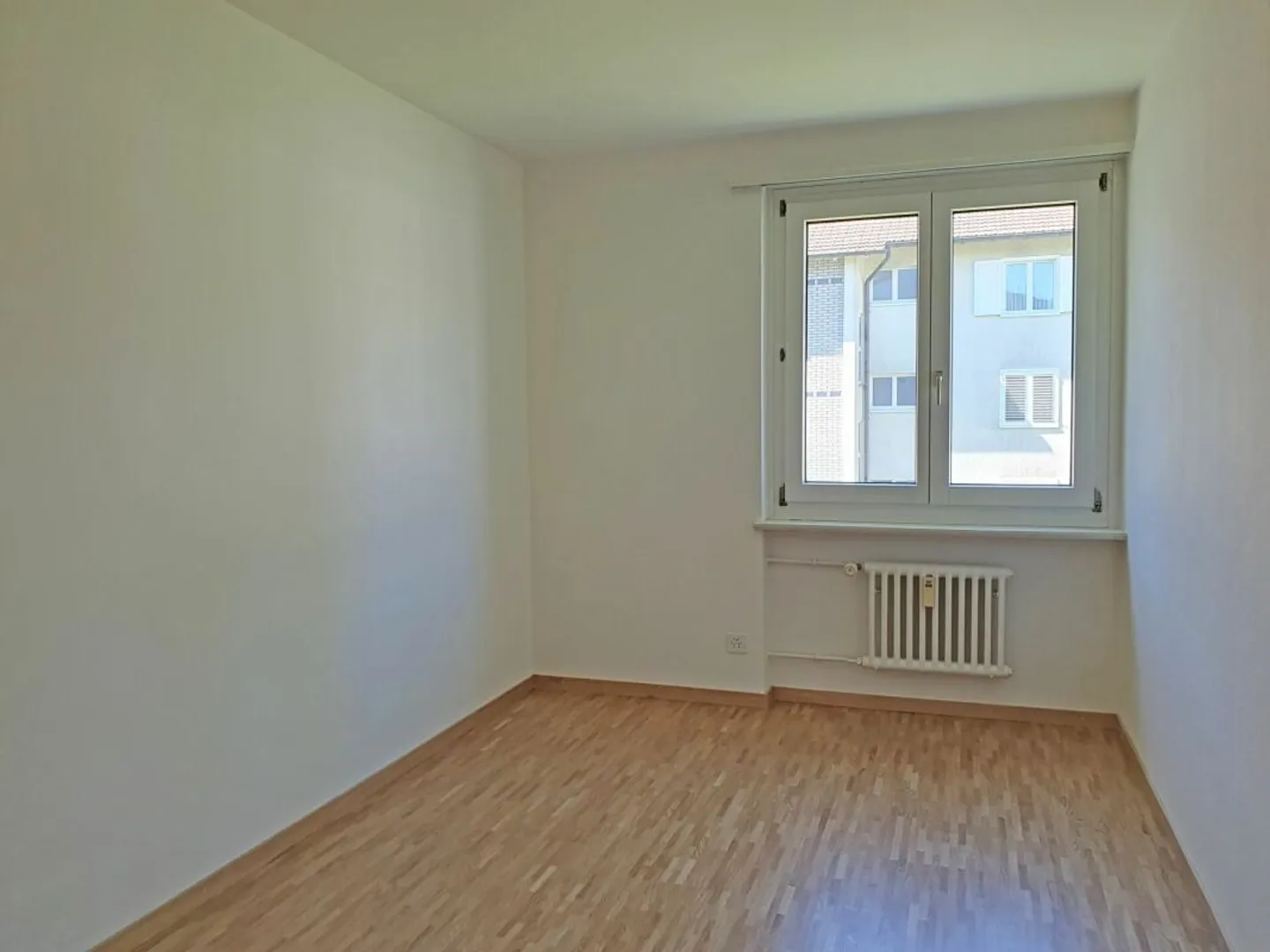 Appartement rénové et lumineux avec balcon bien ensoleillé - Photo 7 sur 13