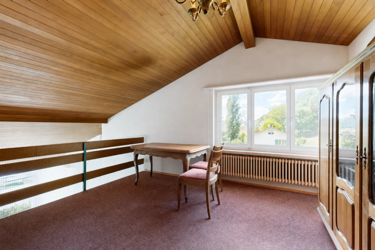 Spacious Family Home with Views - Photo 12 of 13