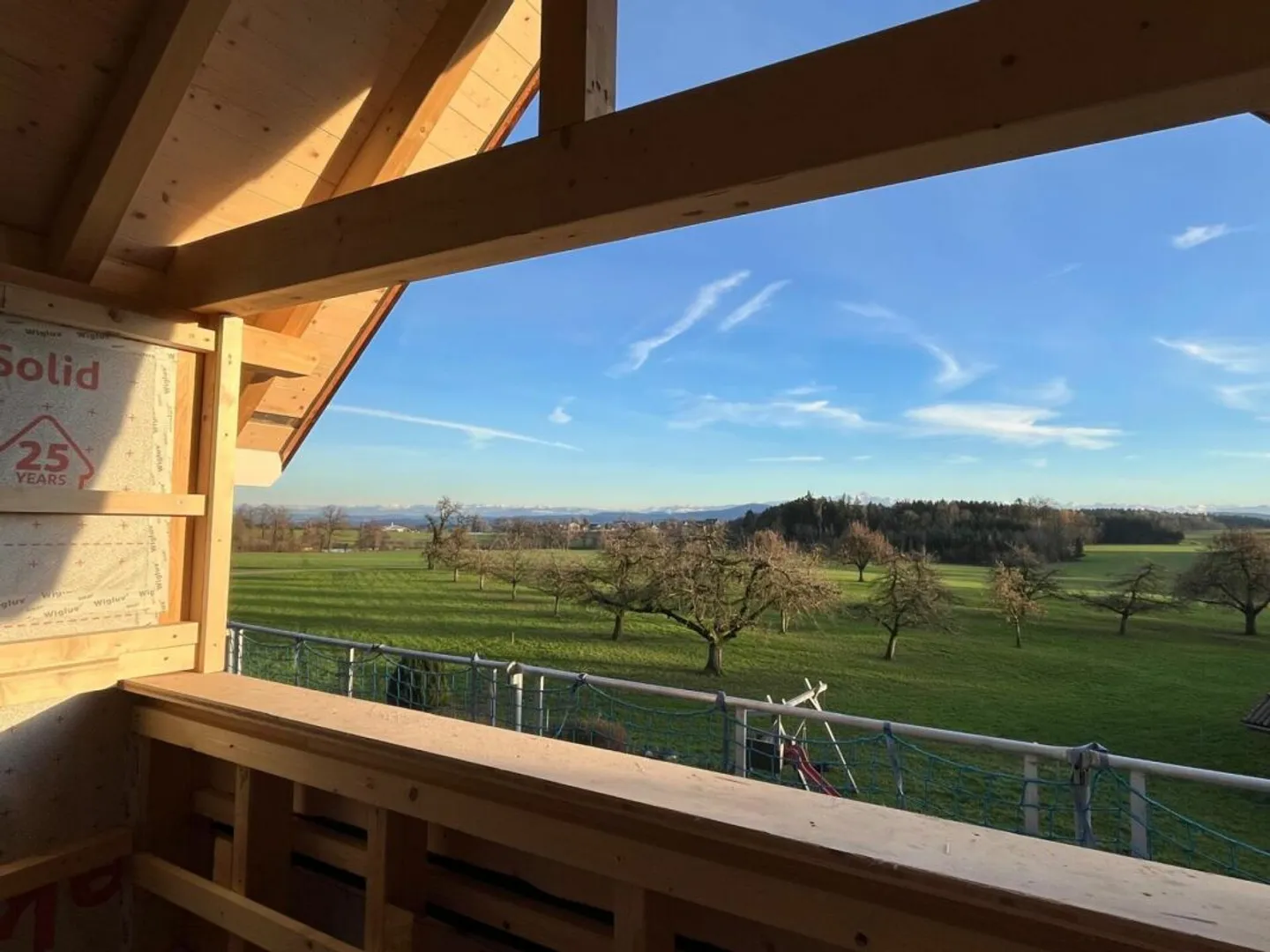 Light-flooded new maisonette apartment with loggia &amp; stunning view - Photo 1 of 7