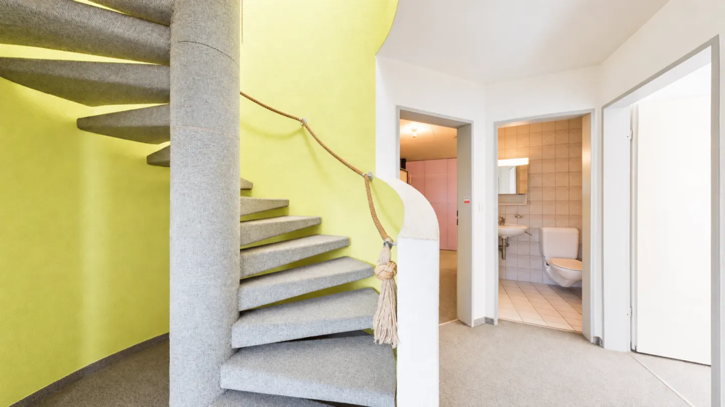 Aussicht zum Verlieben, Sanierung zum Anpacken - 5.5 Zimmer in Schenkon. - Foto 11 di 13