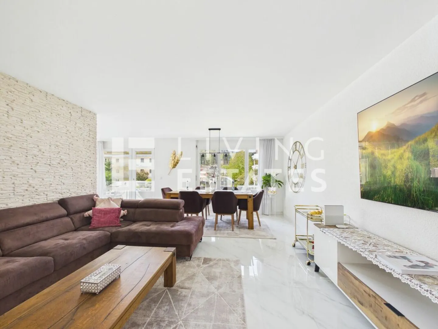 AMBIENTE ABITATIVO MODERNO E CONFORTEVOLE - Foto 3 di 13