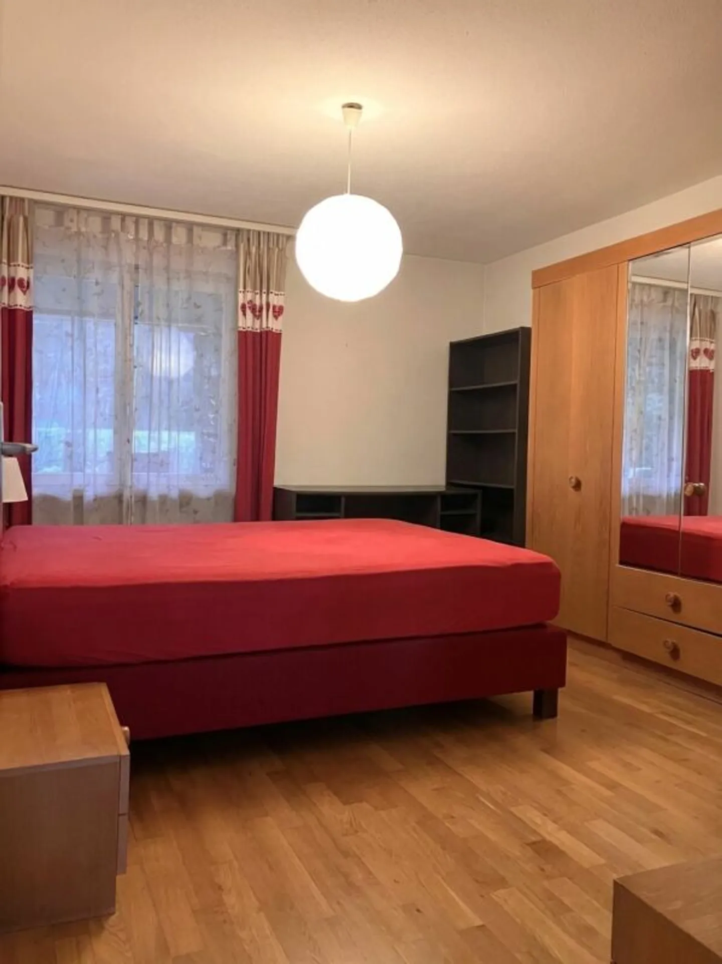 Charming Garden Apartment - Photo 7 of 8