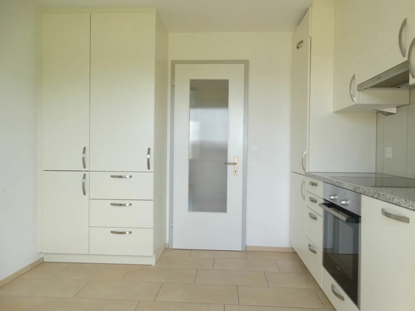 Bright 4.5-room apartment in Fischbach - Photo 2 of 8