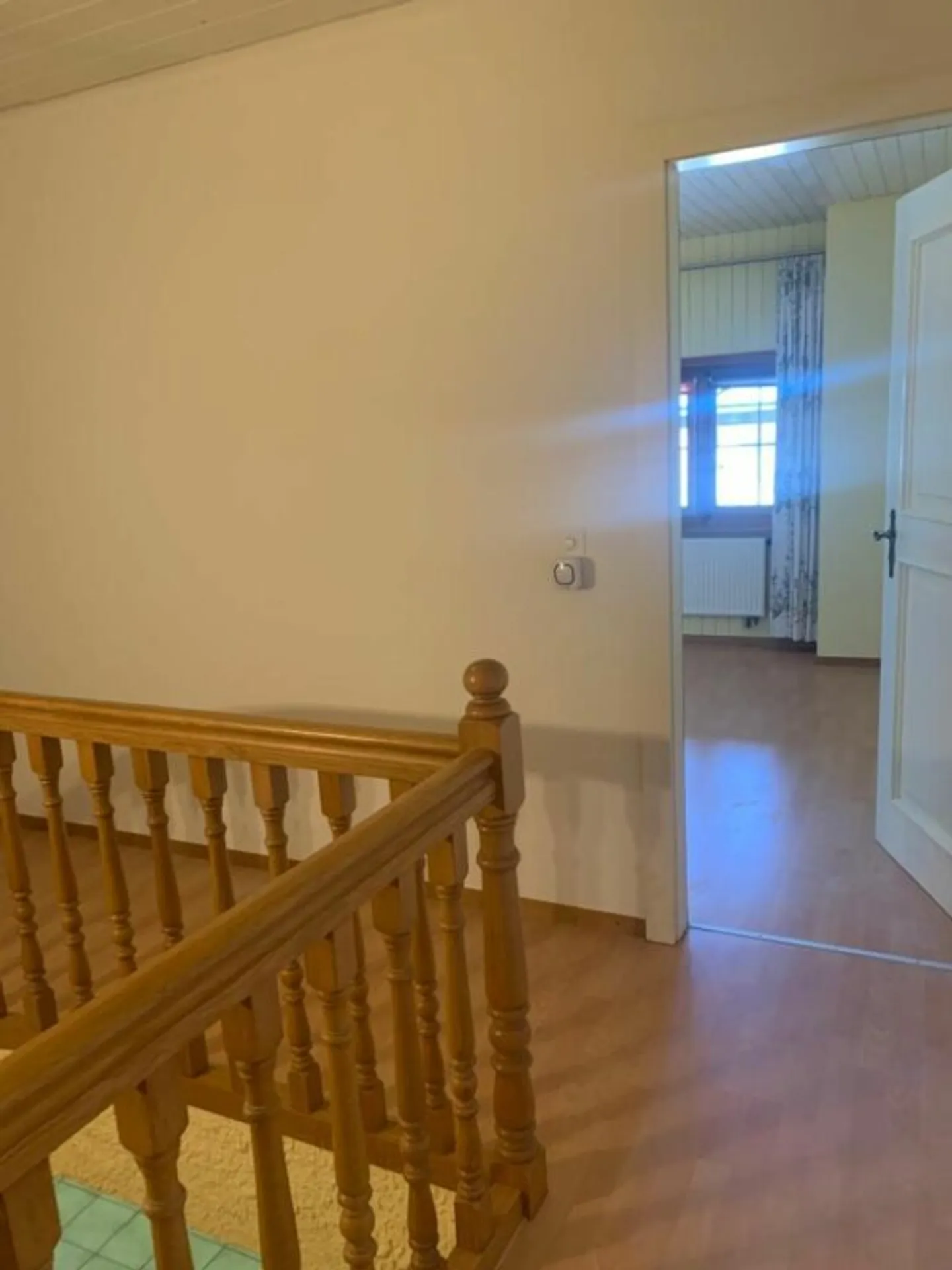 Spacious Apartment with Garden - Photo 11 of 13