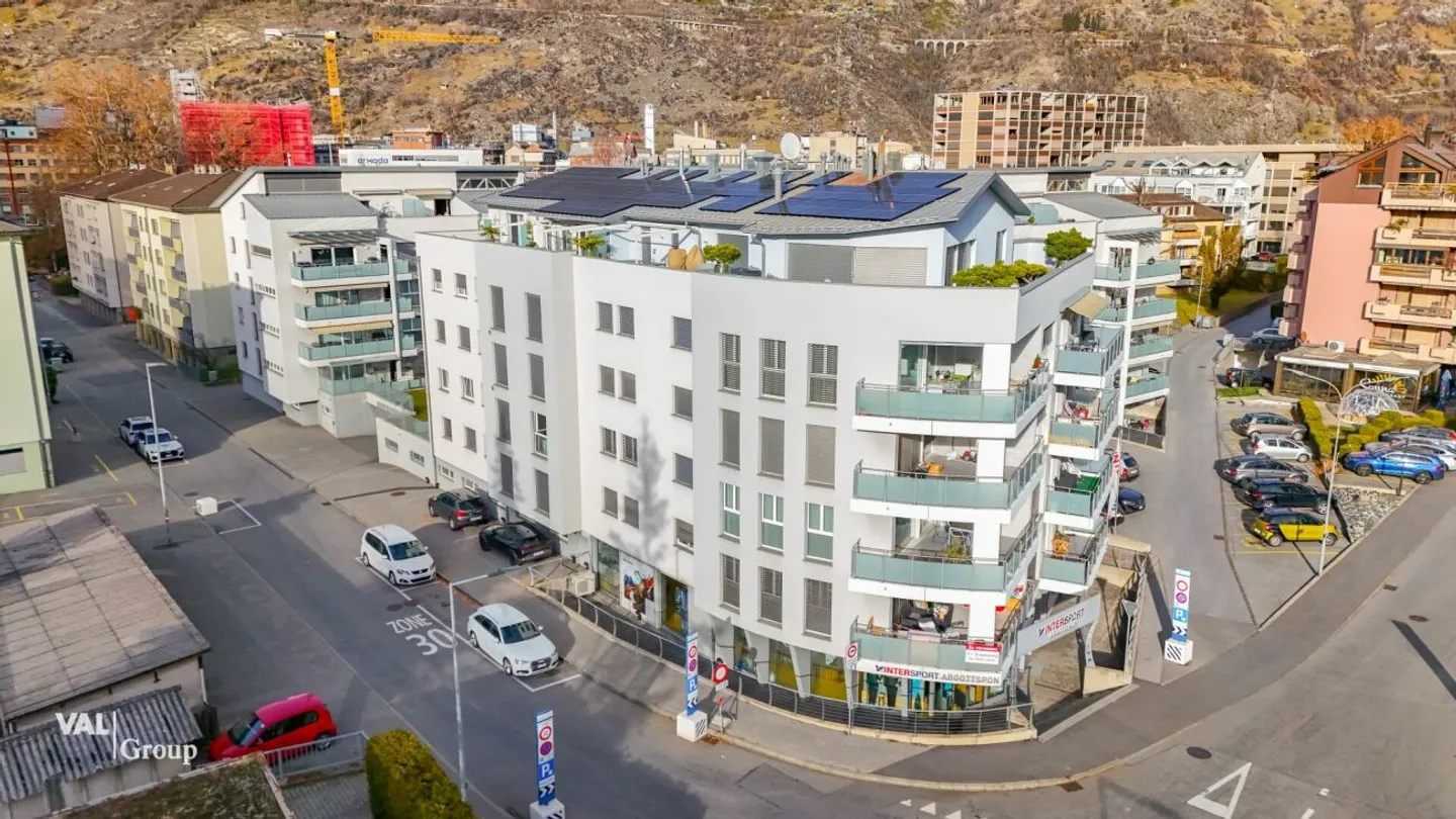 Moderne Wohnung in Visp - Foto 1 von 13
