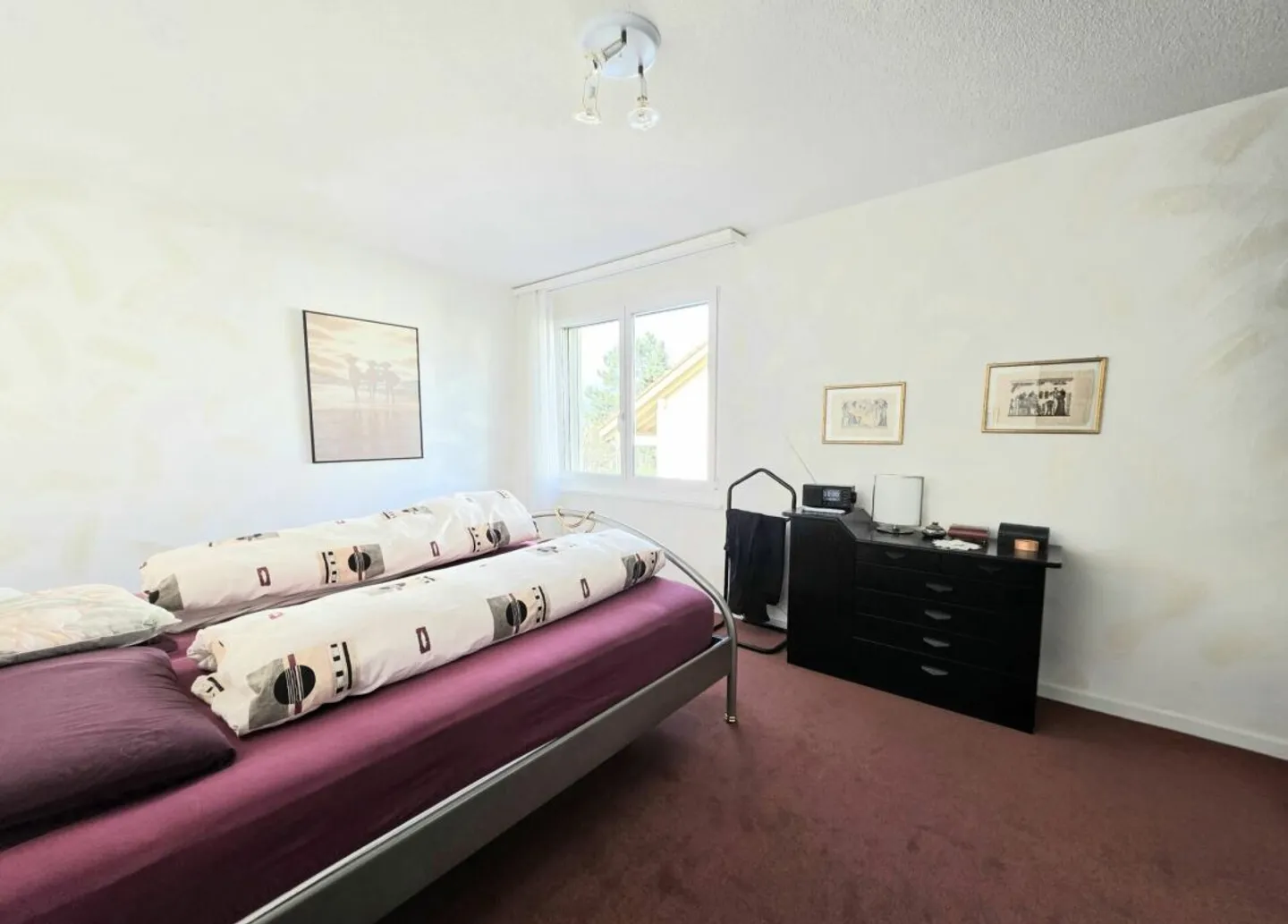 Sun, Garden &amp; Hot Tub - A Home to Fall in Love With! - Photo 9 of 13