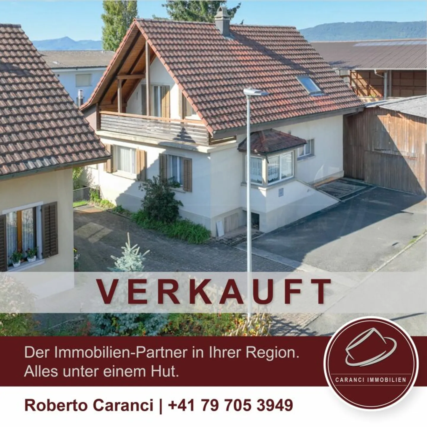 VENDUTO - Casa unifamiliare con grande fienile a Schafisheim - proprietà ideale per investitori e artigiani - Foto 1 di 13