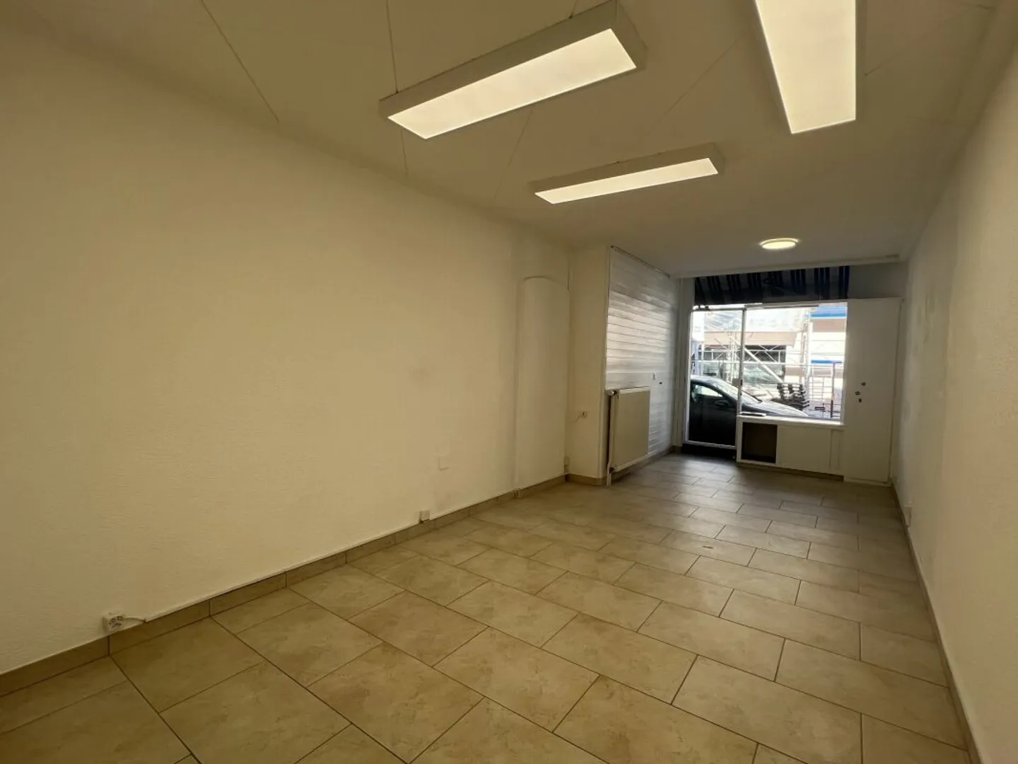 Local commercial à Yverdon-les-Bains - Photo 2 sur 5