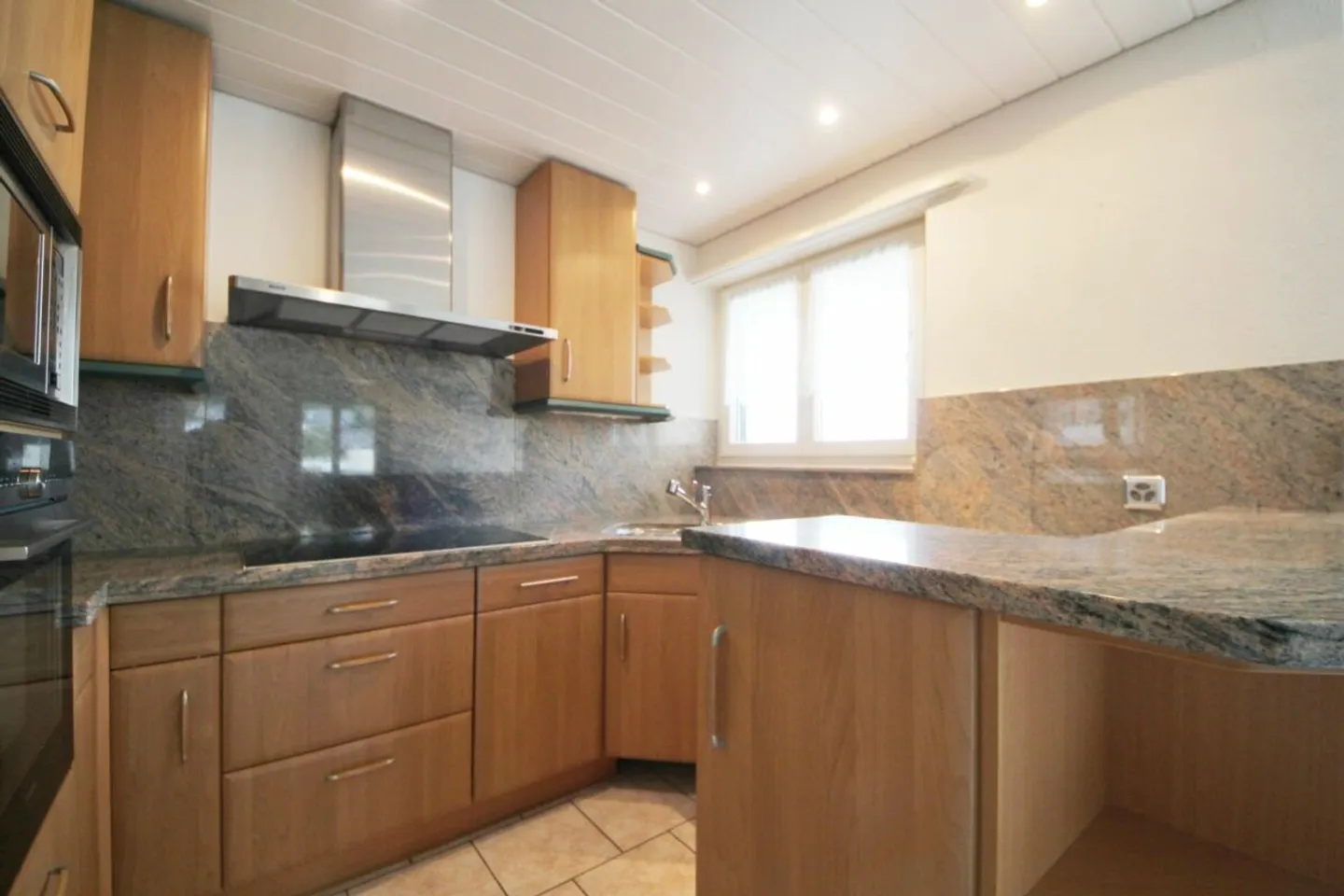 Appartement ensoleillé avec vue à Zufikon - Aujourd'hui un investissement, demain un chez-soi - Photo 5 sur 13