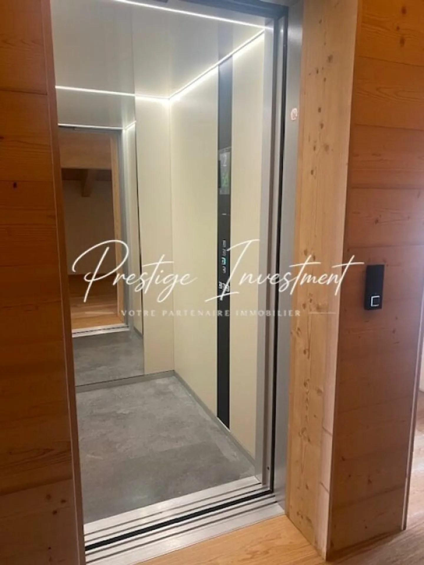 Luxuriöses Chalet Crans-Montana NEU mit Pool - Foto 6 von 8