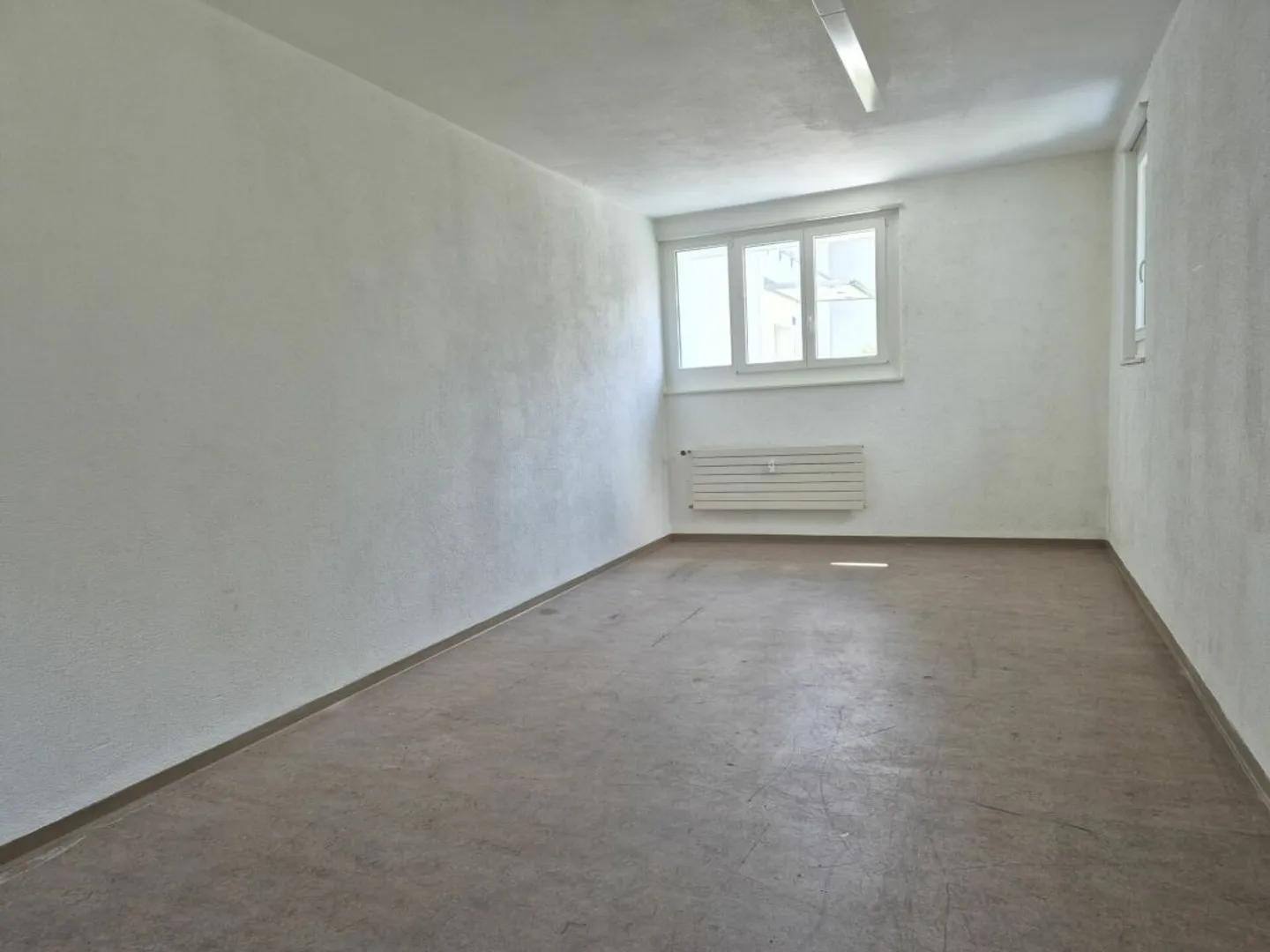 Salle de loisirs (24m²) - Photo 1 sur 2