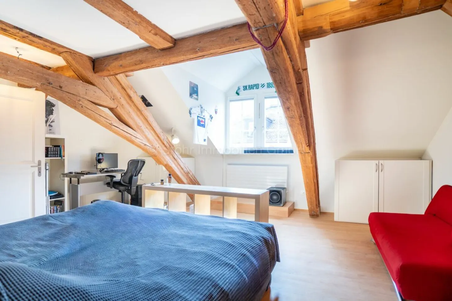 Charmante 4.5 Zimmer Triplexwohnung an einmaliger Lage - Photo 9 sur 13