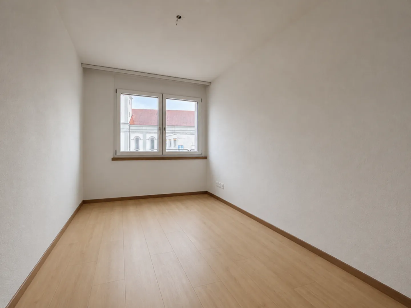 Affordable 4.5-room apartment in the heart of Schötz - Photo 3 of 7