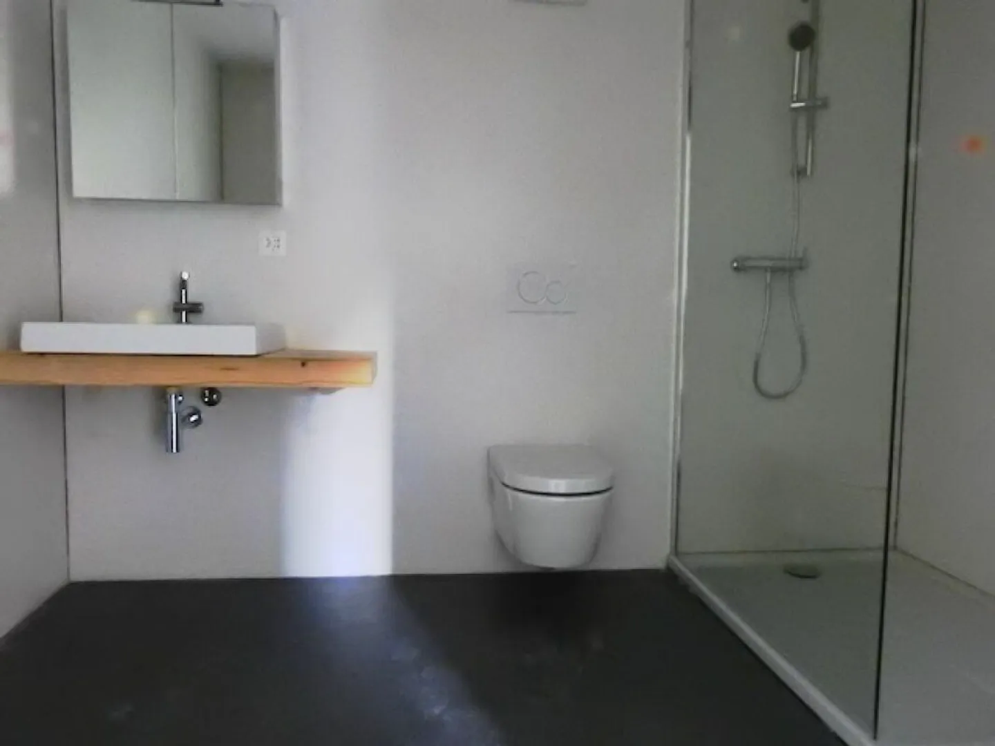 La maison trifamiliale un peu spéciale - Photo 5 sur 13