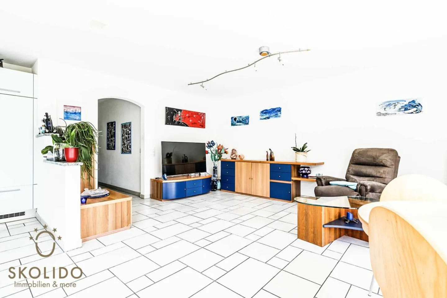 Residential building with three holiday apartments and garden in ASCONA - Photo 8 of 13