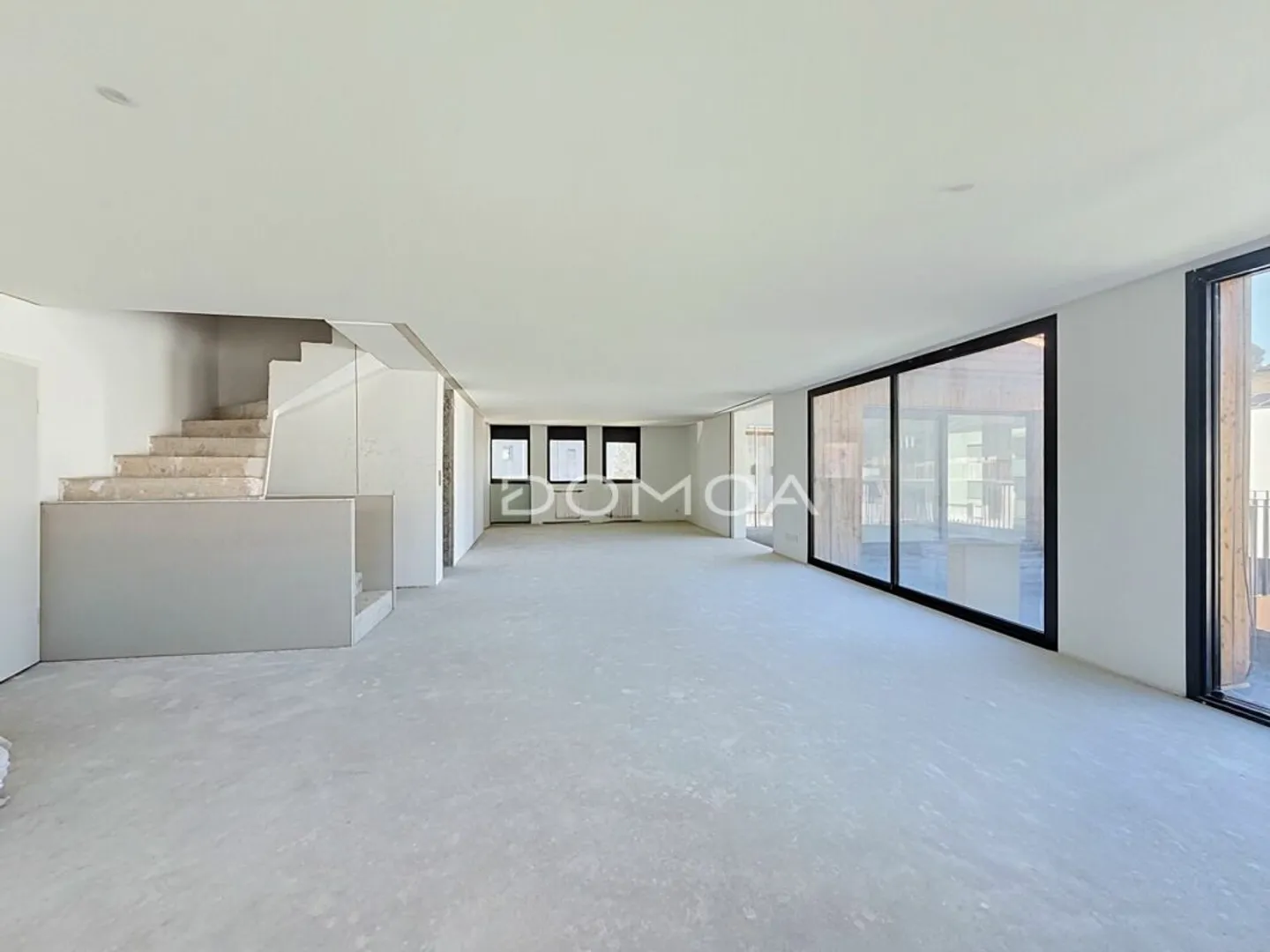 Exceptional 6.5-room triplex in the heart of a renovated farmhouse - Photo 6 of 13