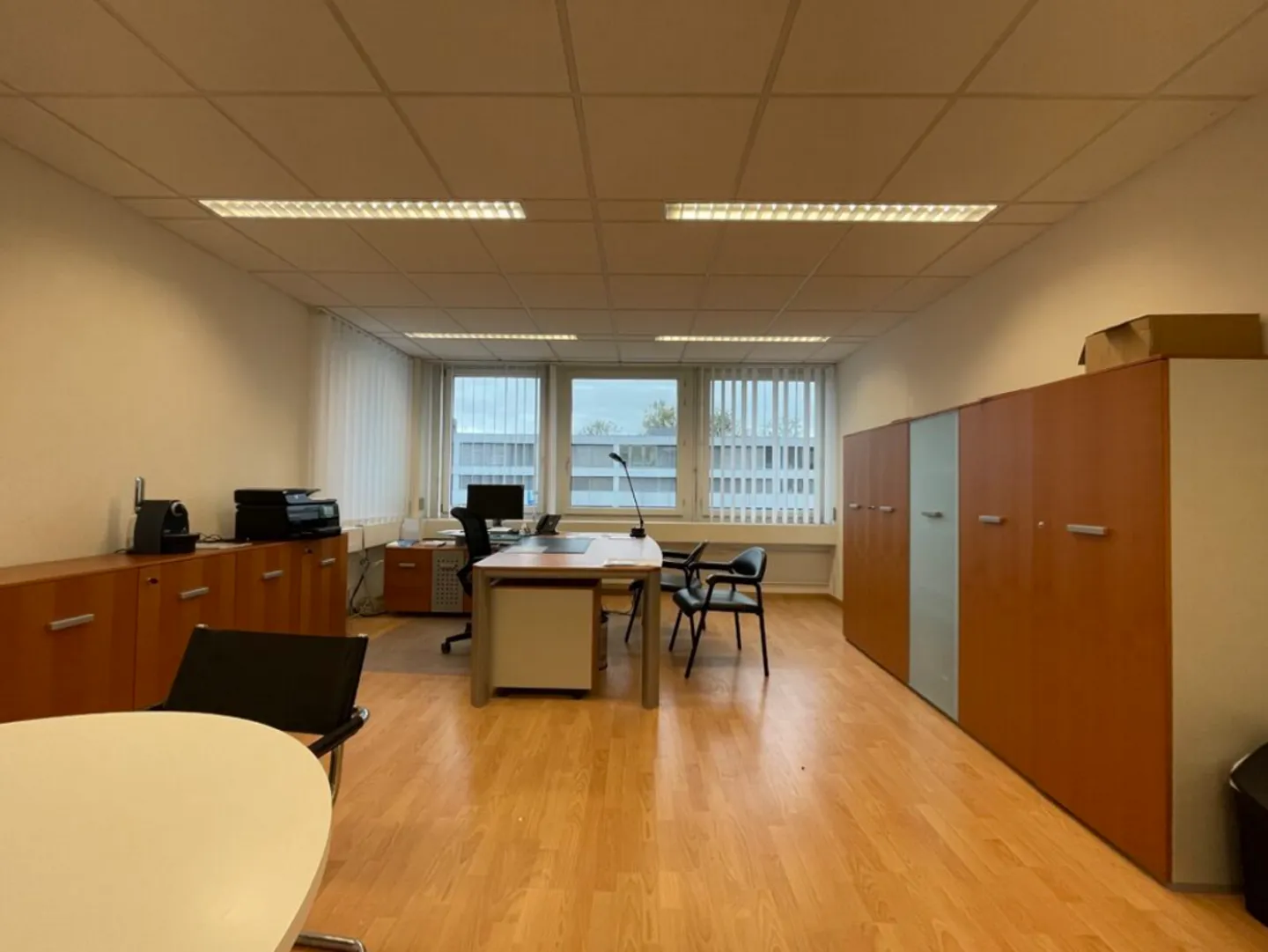 Bureau individuel dans un emplacement idéal à Zug - Parfait pour votre entreprise - Photo 1 sur 7