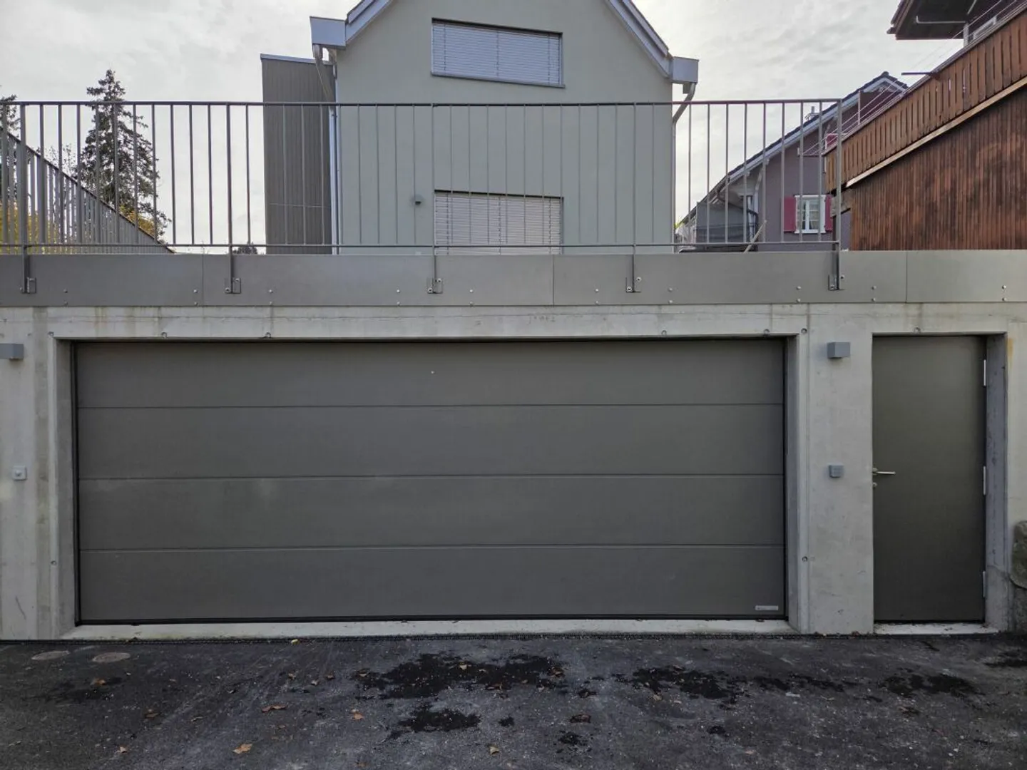 Single-family house in Einsiedeln with beautiful views of Lake Sihl - Photo 3 of 11