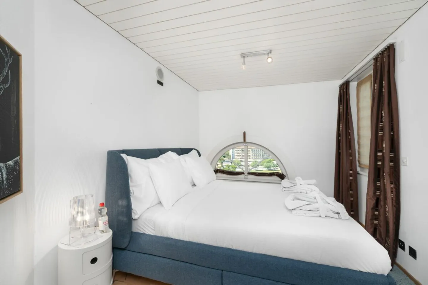 Stilvolle Turmwohnung mit Alpenblick, Interlaken - Foto 9 von 13