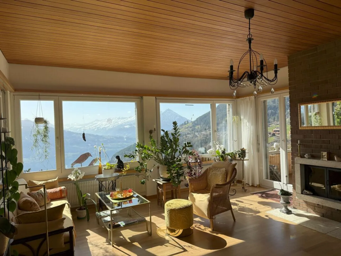 Charming Family Home with Lake View - Photo 8 of 13