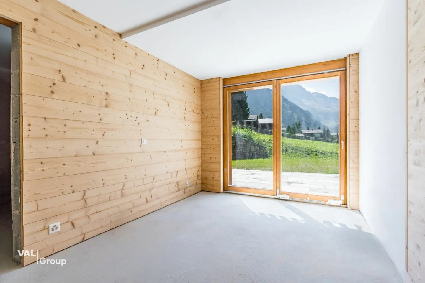 Chalet affascinante con eleganza alpina in un ambiente mozzafiato - Foto 7 di 12