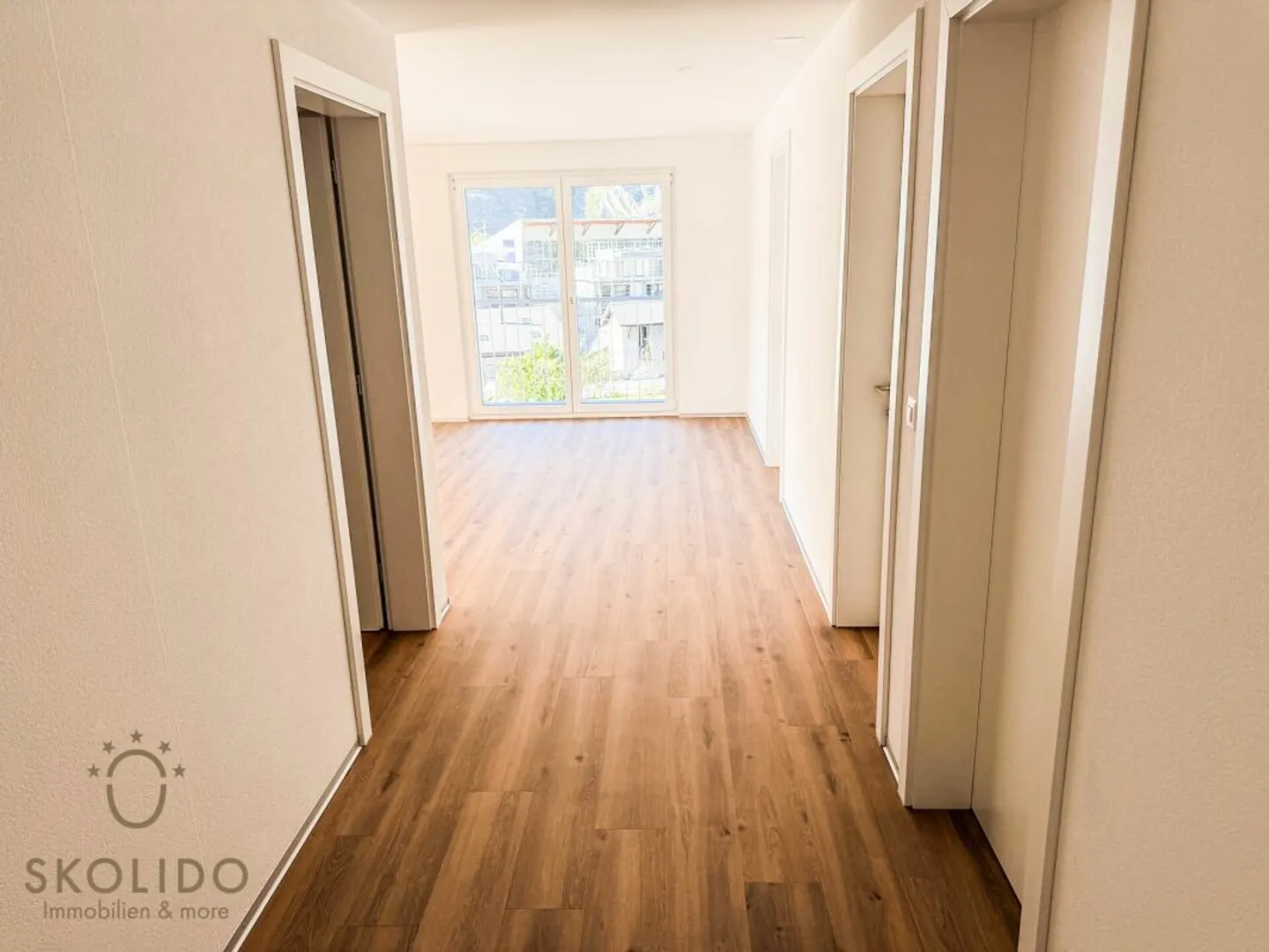 Modernes Apartment in Gamsen - Foto 7 von 13