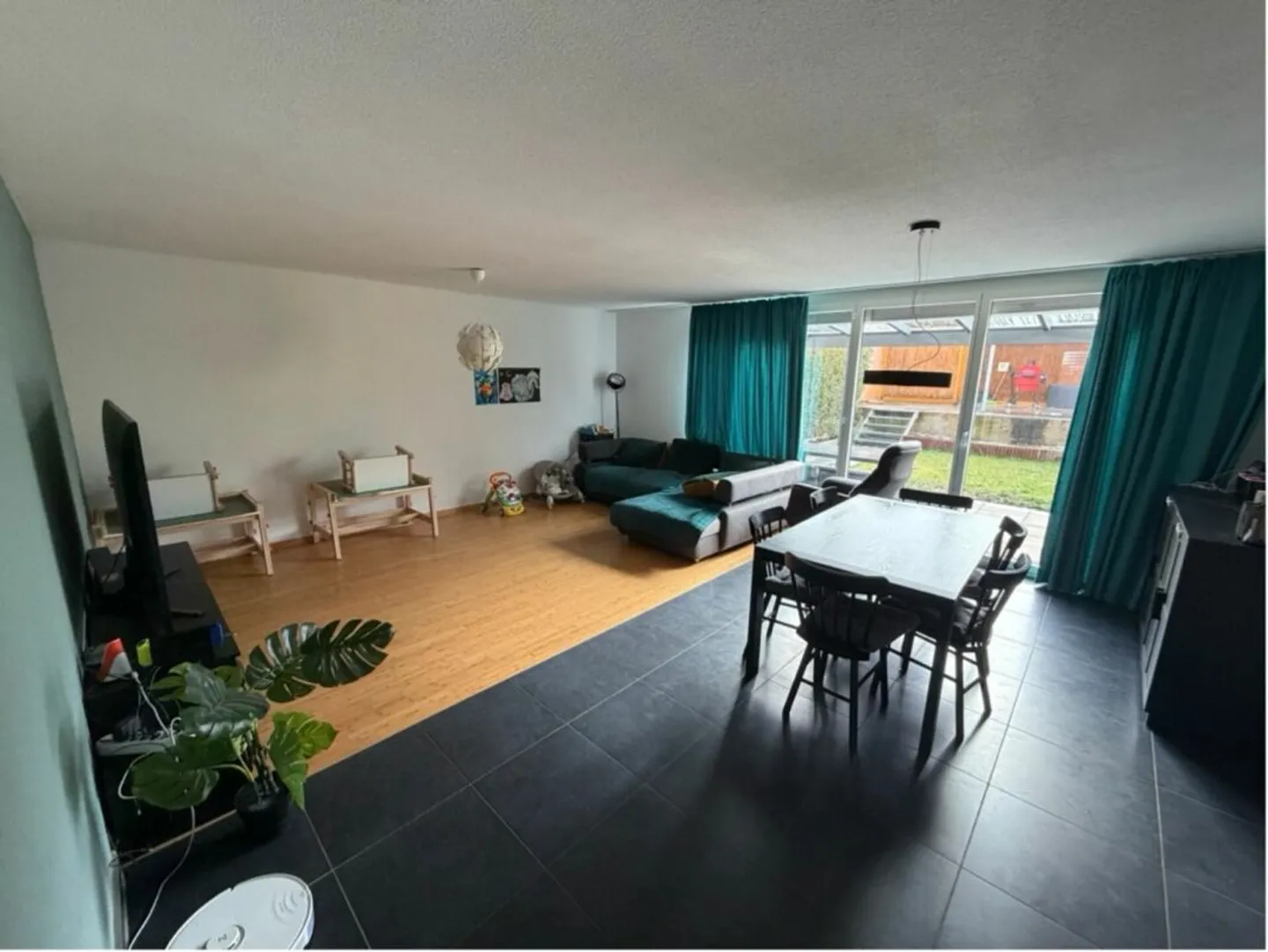 Casa a schiera moderna e ben tenuta - Foto 6 di 10