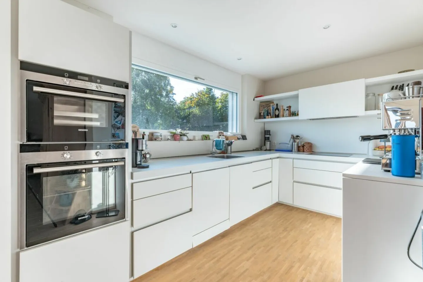 2 Parties de Maison - 11 Chambres - 370 m² de Surface Habitable - 2'468 m² d'Environnement - Photo 10 sur 13