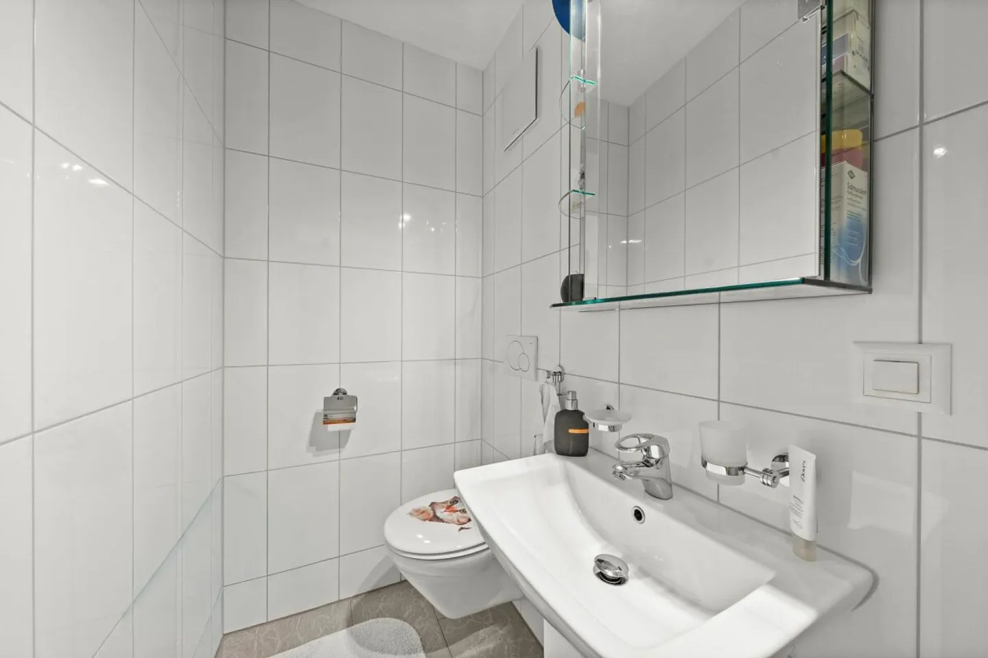 Like-New City Apartment - Photo 11 of 11
