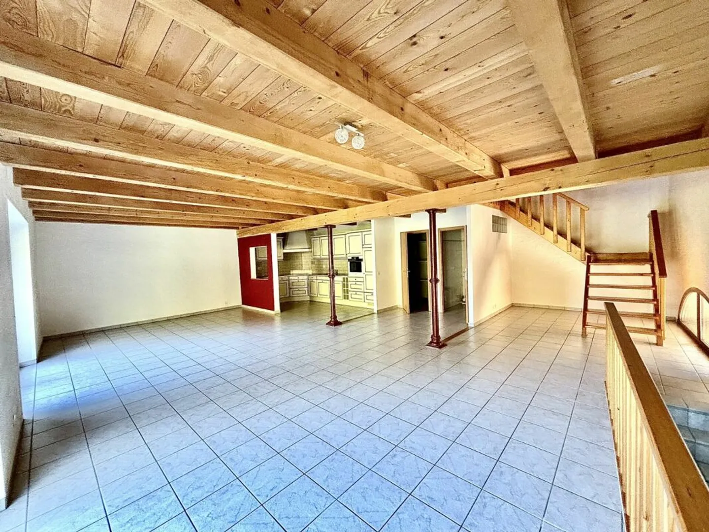 Appartamento duplex di 4,5 stanze - Foto 2 di 8
