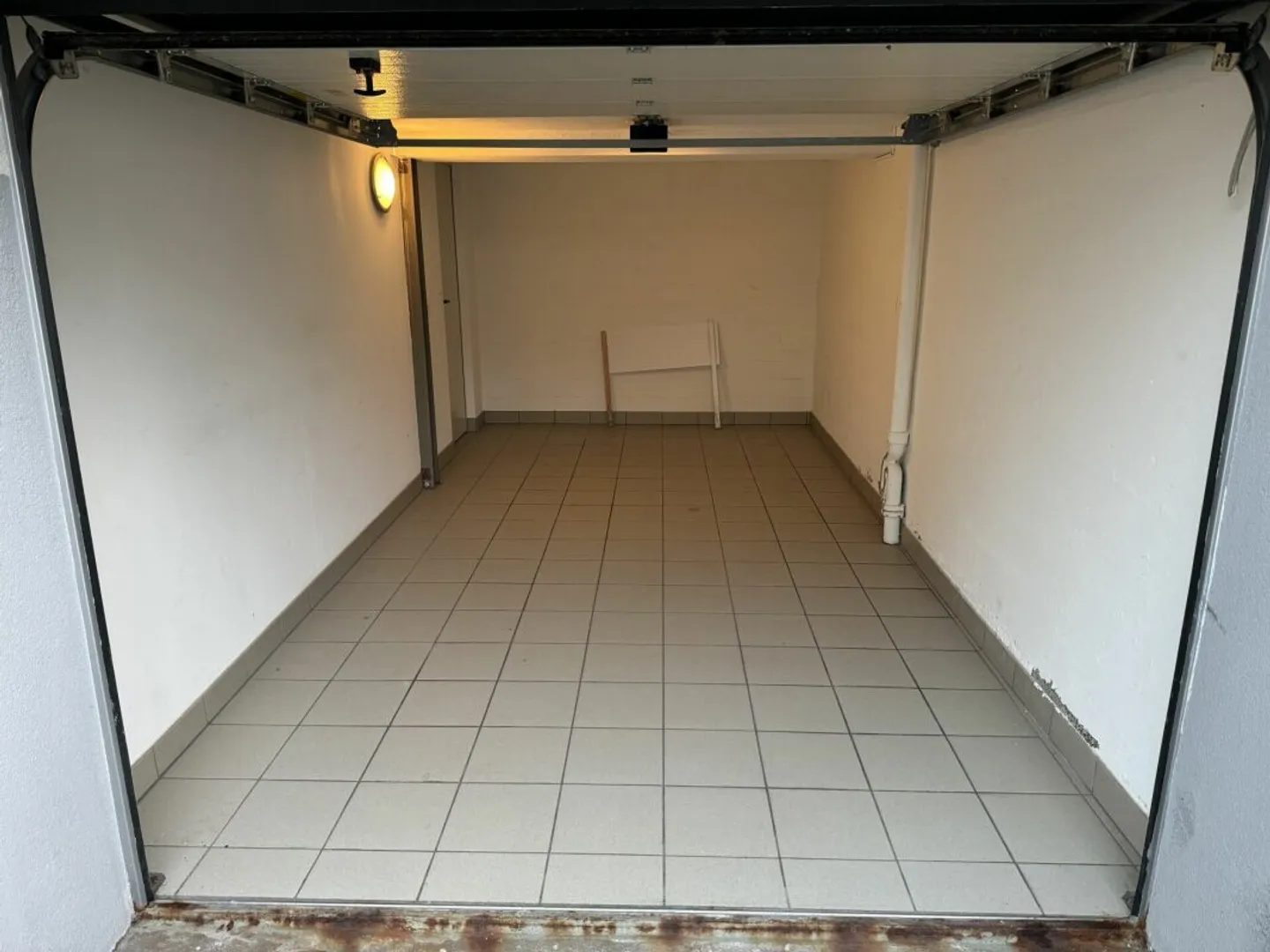 Einzelgarage - Photo 1 of 3