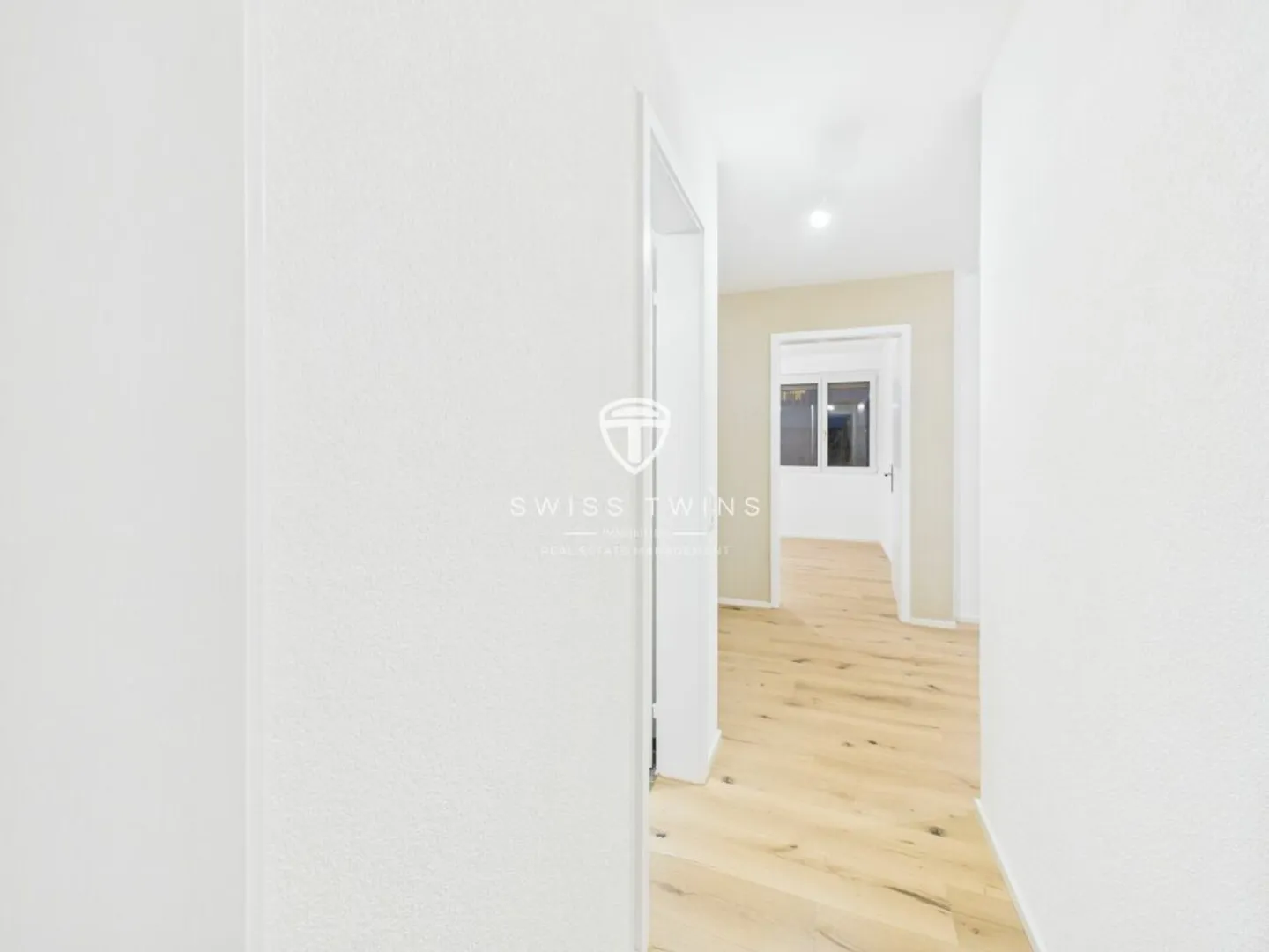 Erstbezug - moderne 3.5 -Zimmer-Terrassenwohnung mit traumhaftem See- und Alpenpanorama (All-Inclusive) - Foto 4 von 13