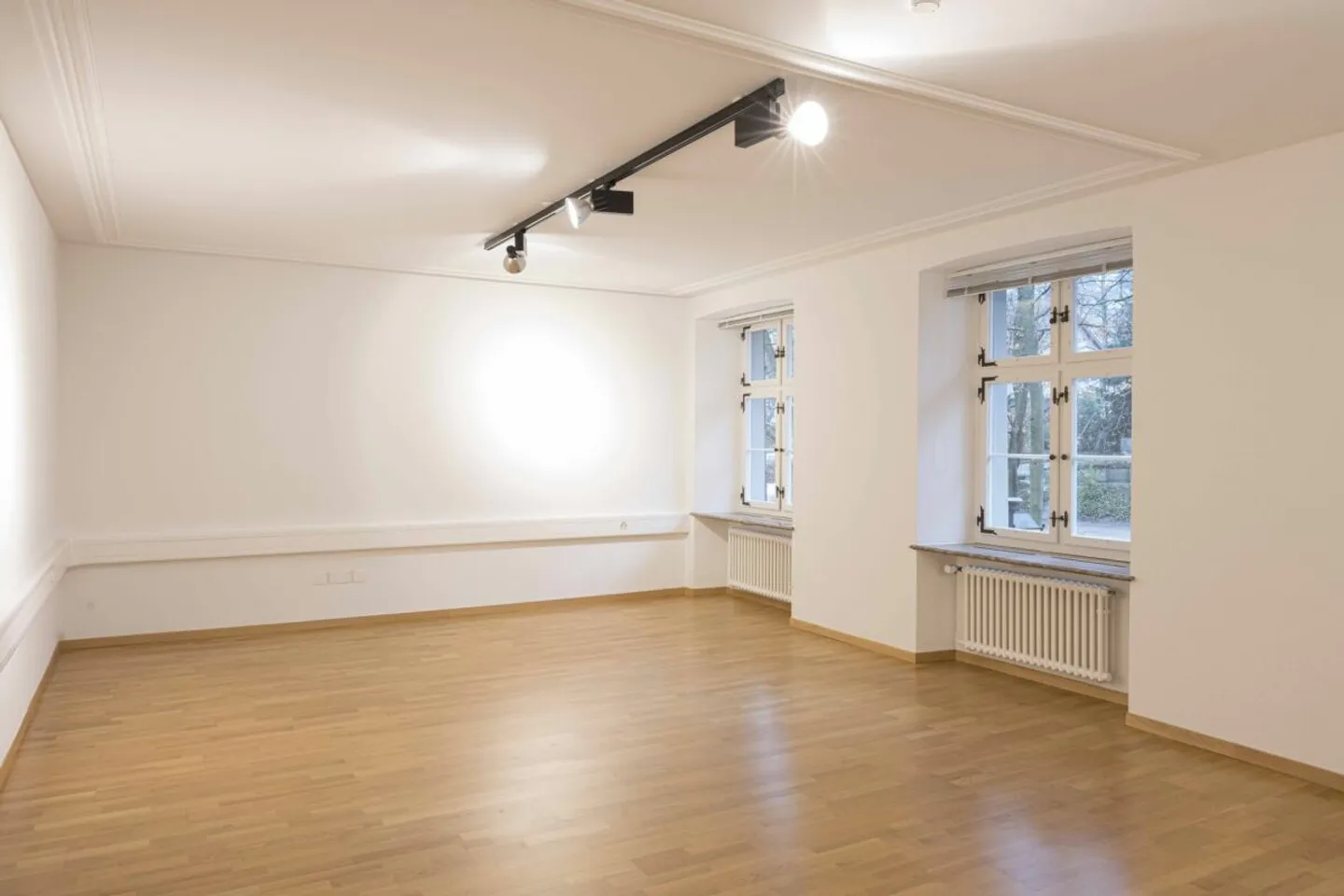 Stilvolle Bürofläche in historischem Gebäude - Foto 6 von 9