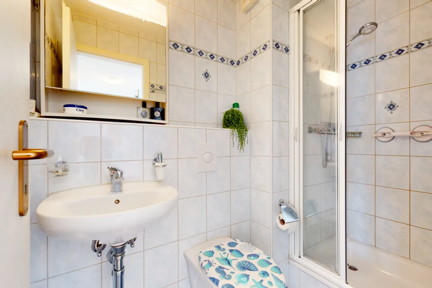 I am more than a home - I am a place to arrive - Photo 11 of 13