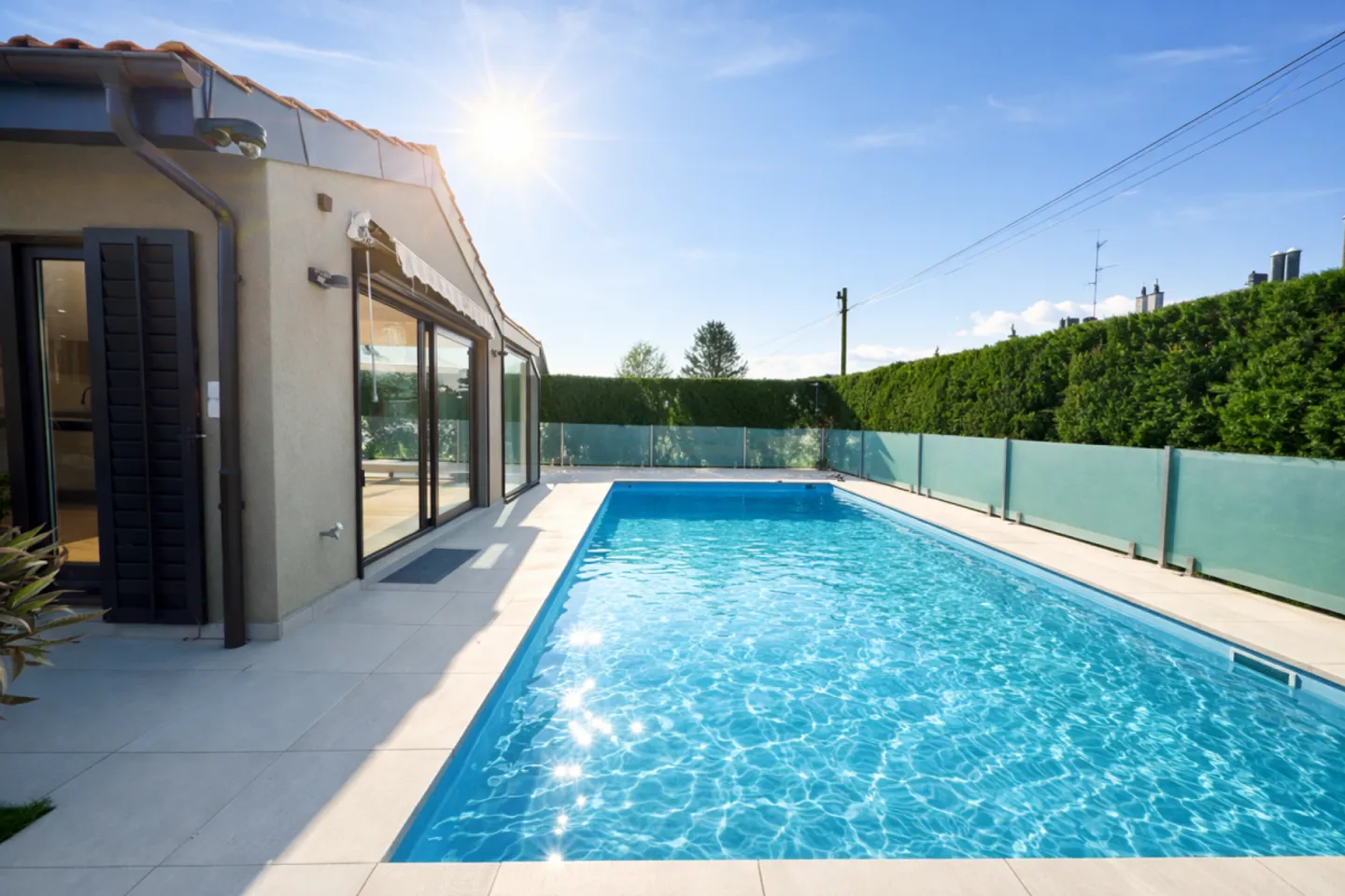 Charmante freistehende Villa mit Pool in Chavannes-des-Bois - Foto 11 von 13