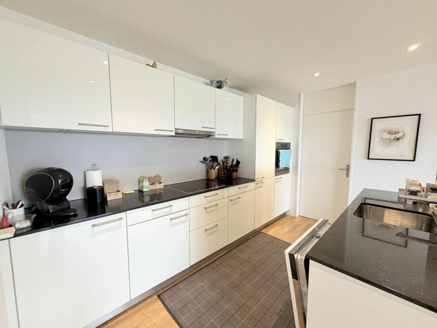 Vue alpine de rêve et confort de vie - Appartement de 5.5 pièces avec terrasse XXL - Photo 5 sur 13