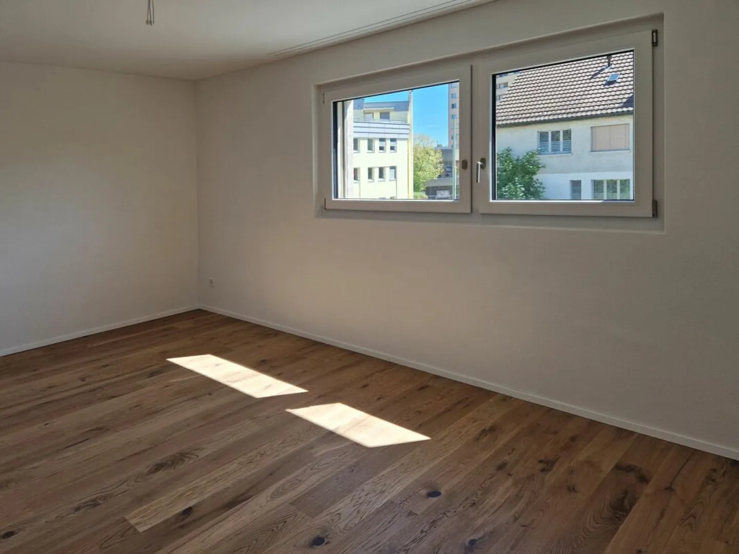 Urban living, relaxed living: modern 3.5-room condominium on the 1st floor - Photo 8 of 11