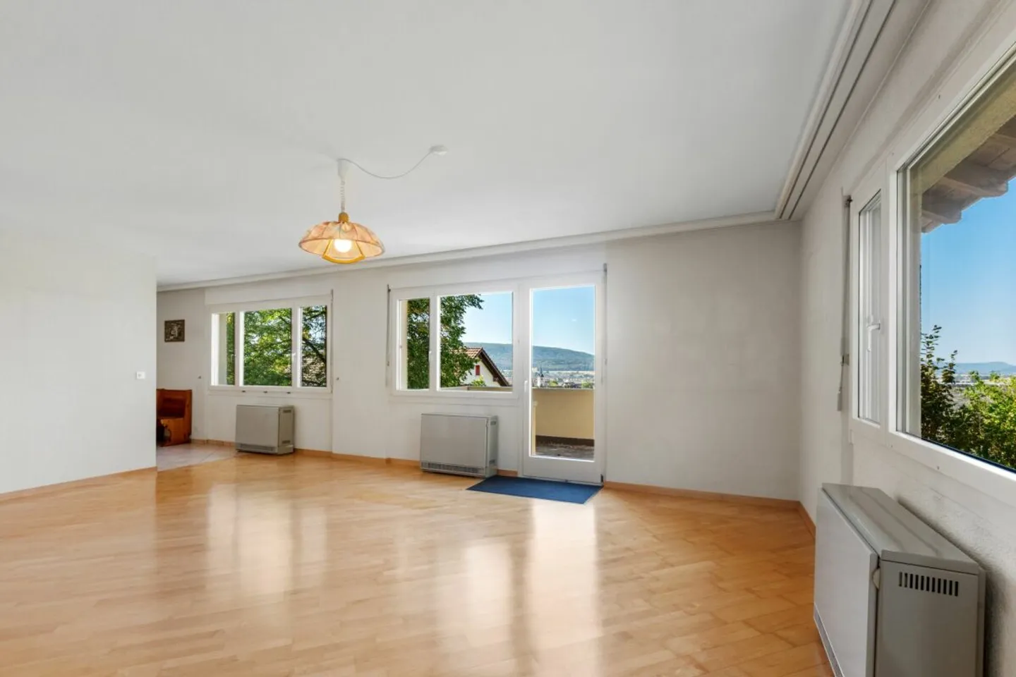 Grosszügiges 6½-Zimmer-Einfamilienhaus mit Doppelgarage - Photo 13 of 13
