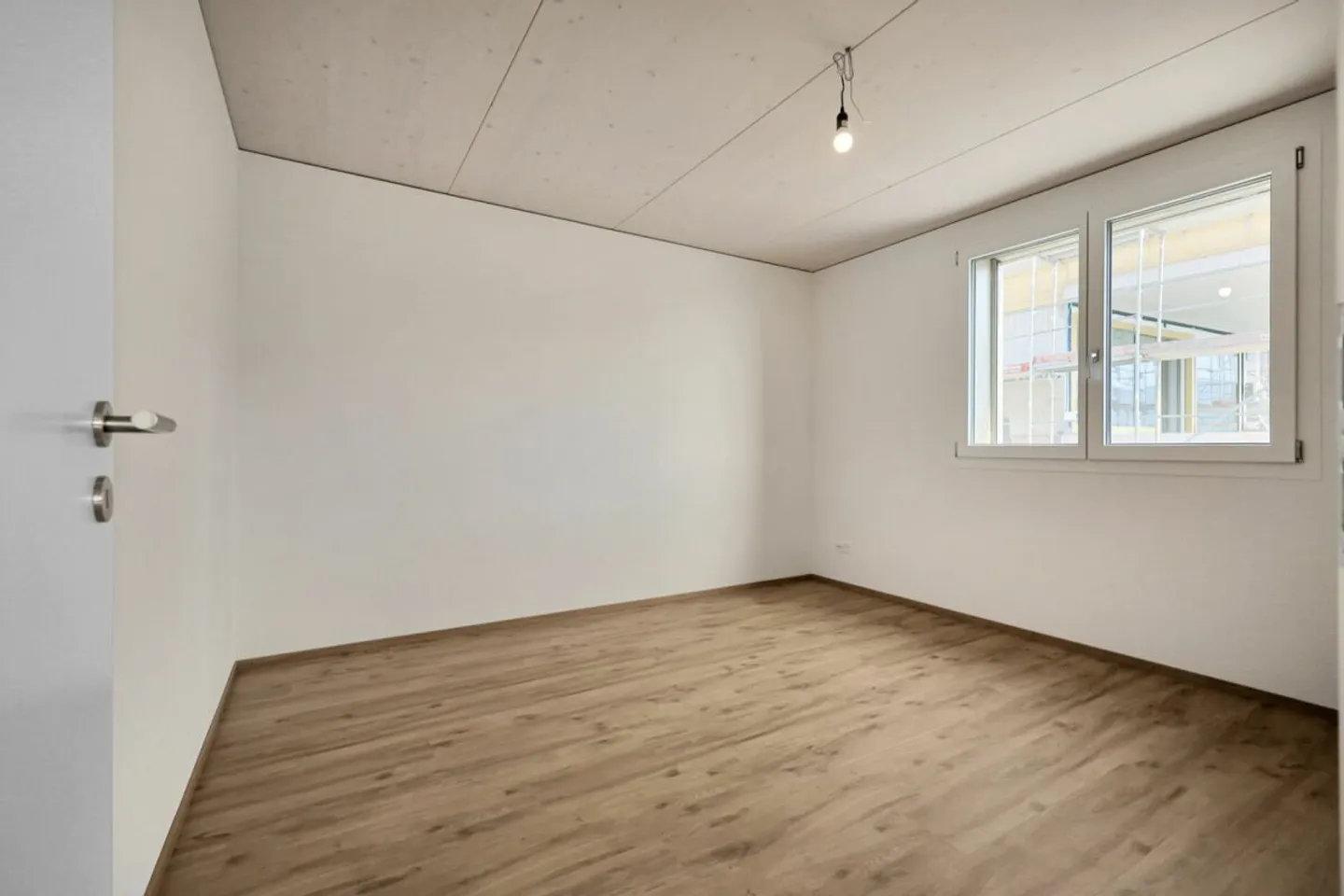 Modernes Einfamilienhaus mit Einliegerwohnung - Foto 12 von 13