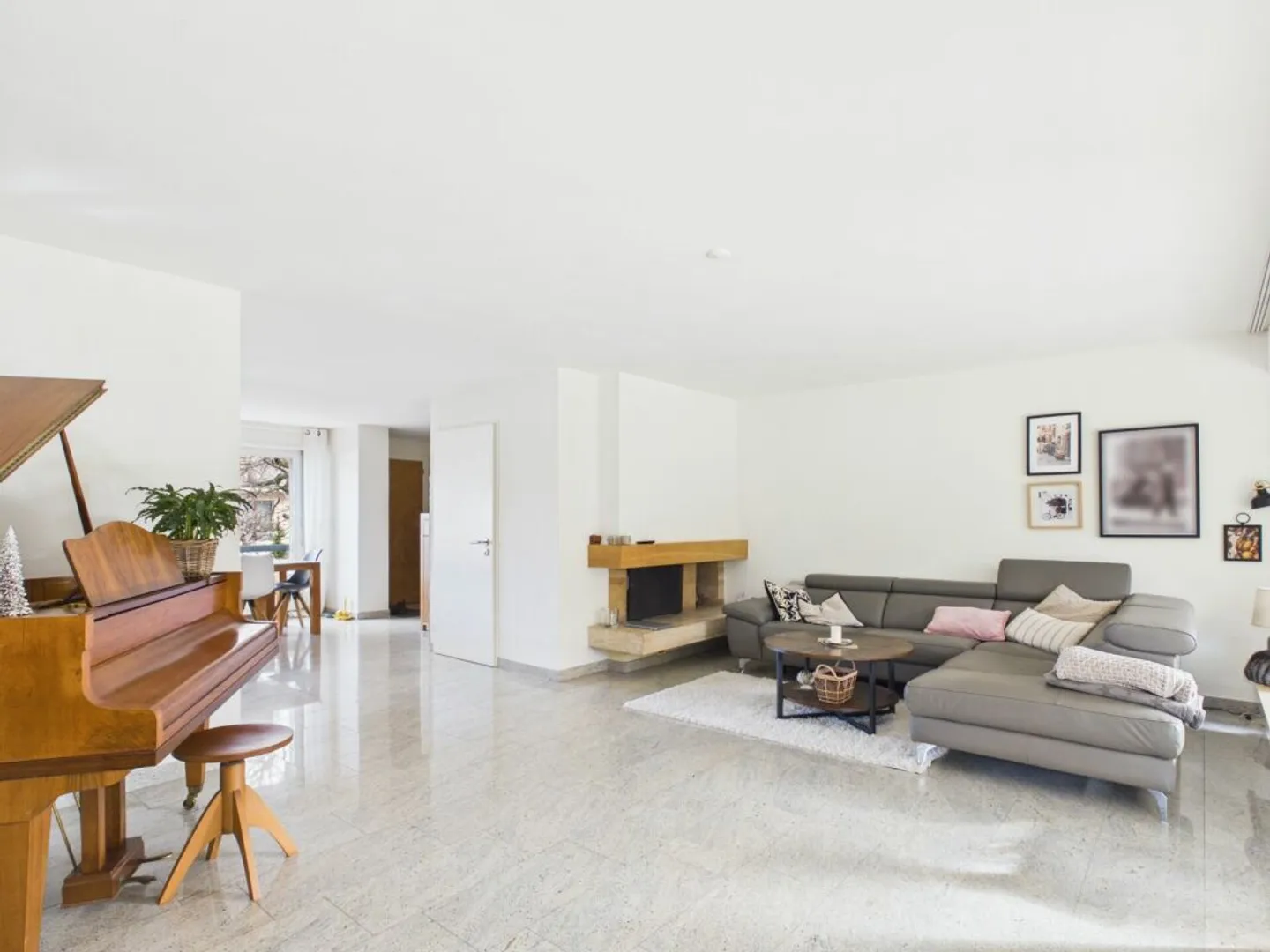 Your dream home in Biel-Benken is waiting for you! - Photo 2 of 13