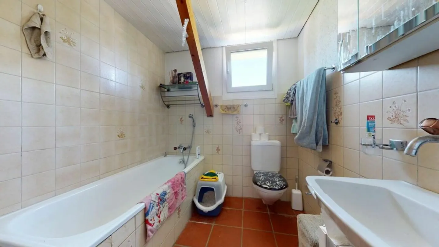 Investment property in Selzach/Altreu: Multi-family house with expansion reserve - Photo 9 of 13