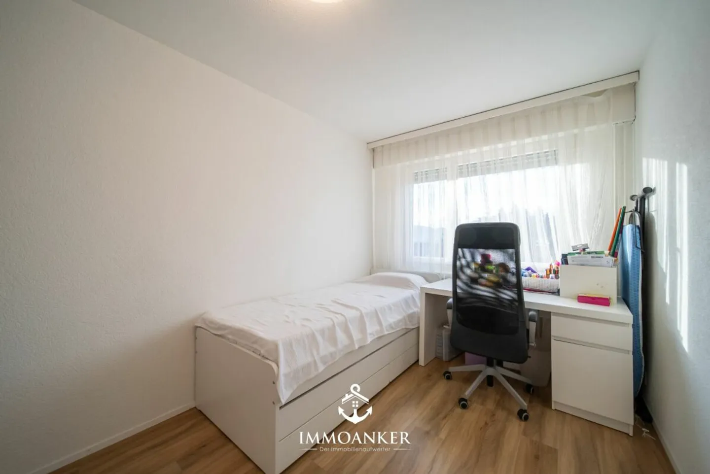 Quatre chambres. Un lac. D'innombrables moments de bonheur - Appartement de 4,0 pièces à Greifensee - Photo 5 sur 13