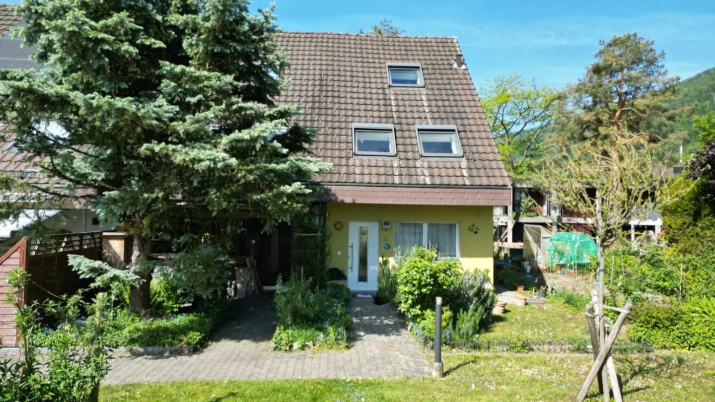 Nid familial douillet - Maison de rangée à Pieterlen - Photo 1 sur 13