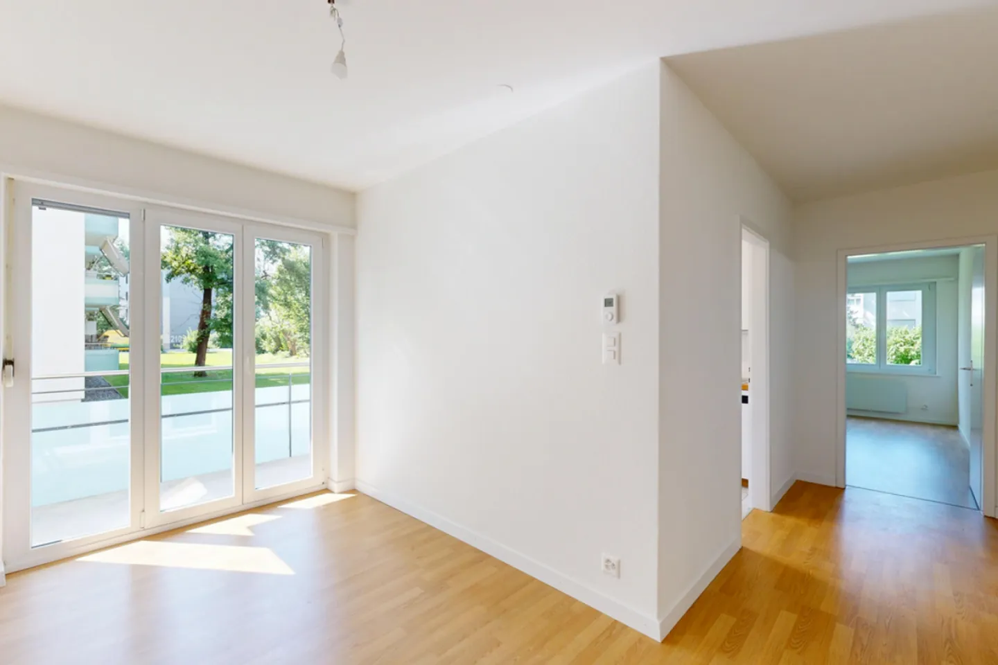 Appartement confortable avec balcon et équipements pratiques - Photo 1 sur 12
