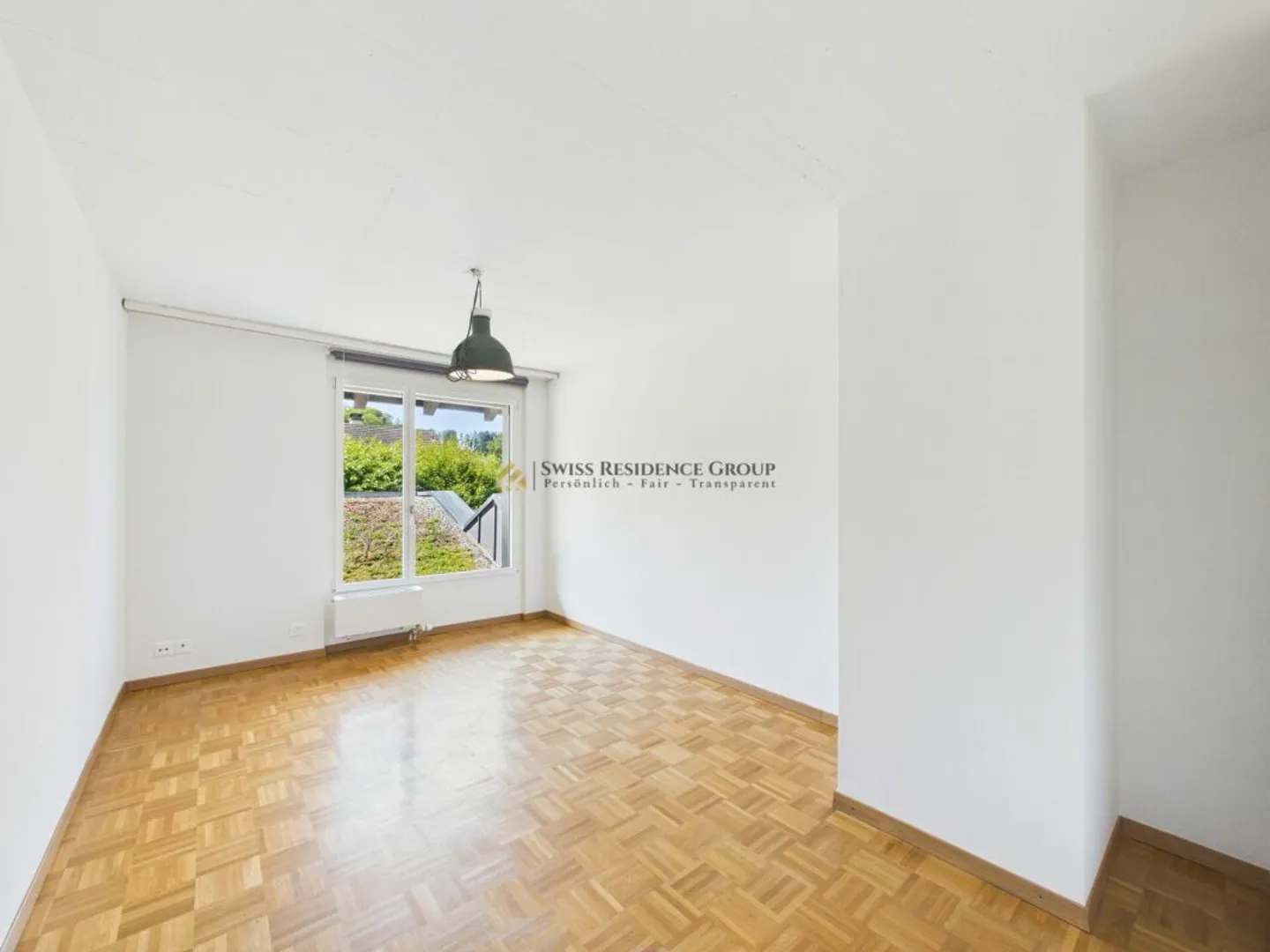 Dream home for families, stylish house with garden in Ebmatingen - Photo 10 of 13