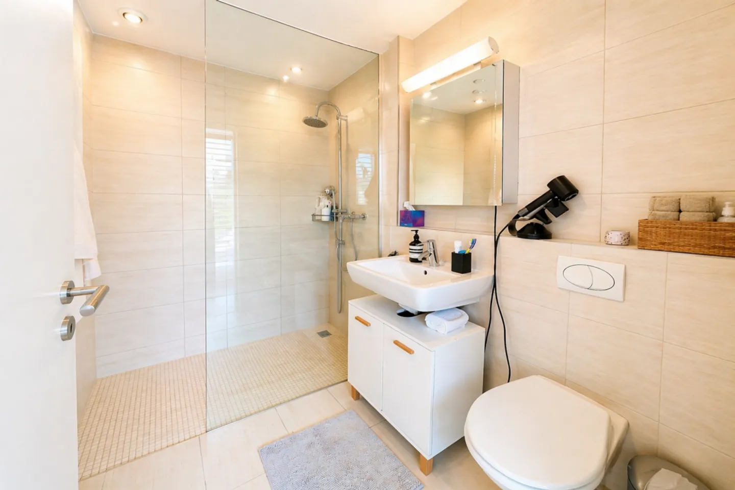 Appartamento 4.5 stanze arredato esclusivo in subaffitto (termine limitato) - Foto 10 di 12