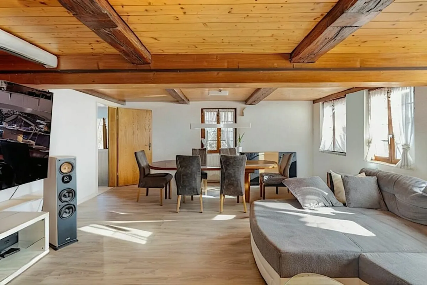 Charmante 4.5-Zimmer Maisonette - Foto 3 von 13