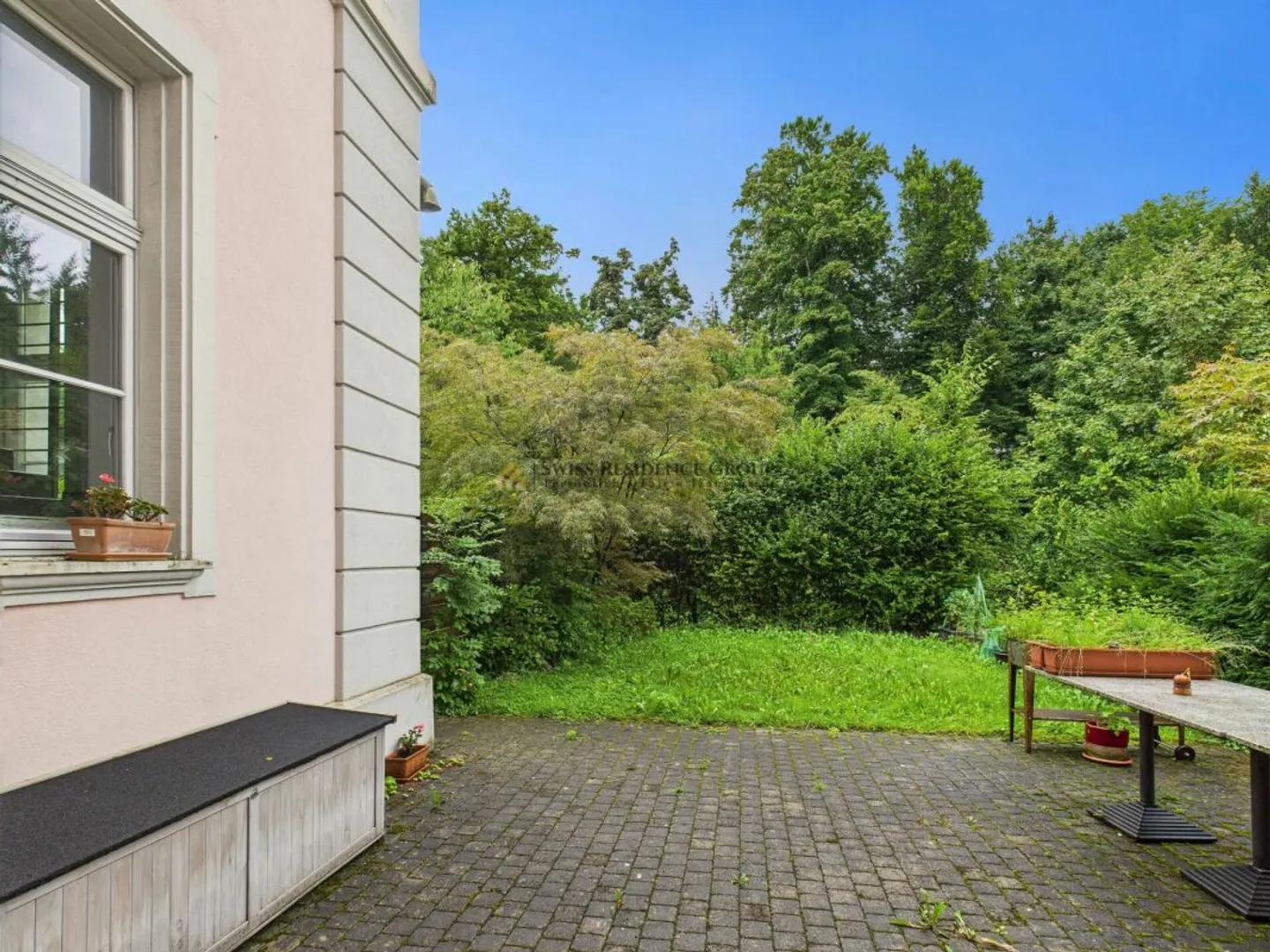 Aussergewöhnliches Designloft mit historischem Charme und privatem Garten - Foto 9 von 13