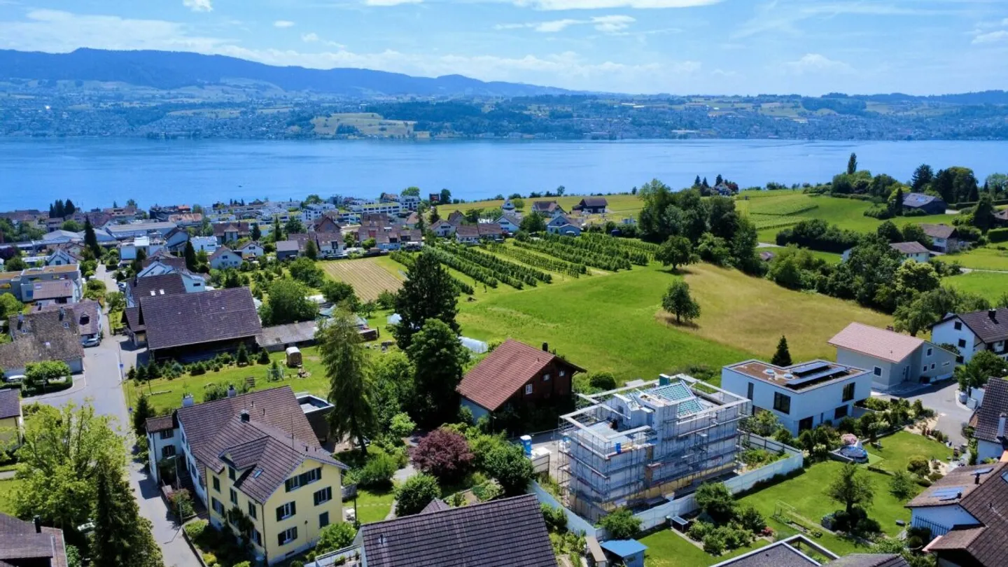 Newly Built Gem in Stäfa: Two Residential Units, Garden, Rooftop Terraces & Lake View - Photo 1 of 13