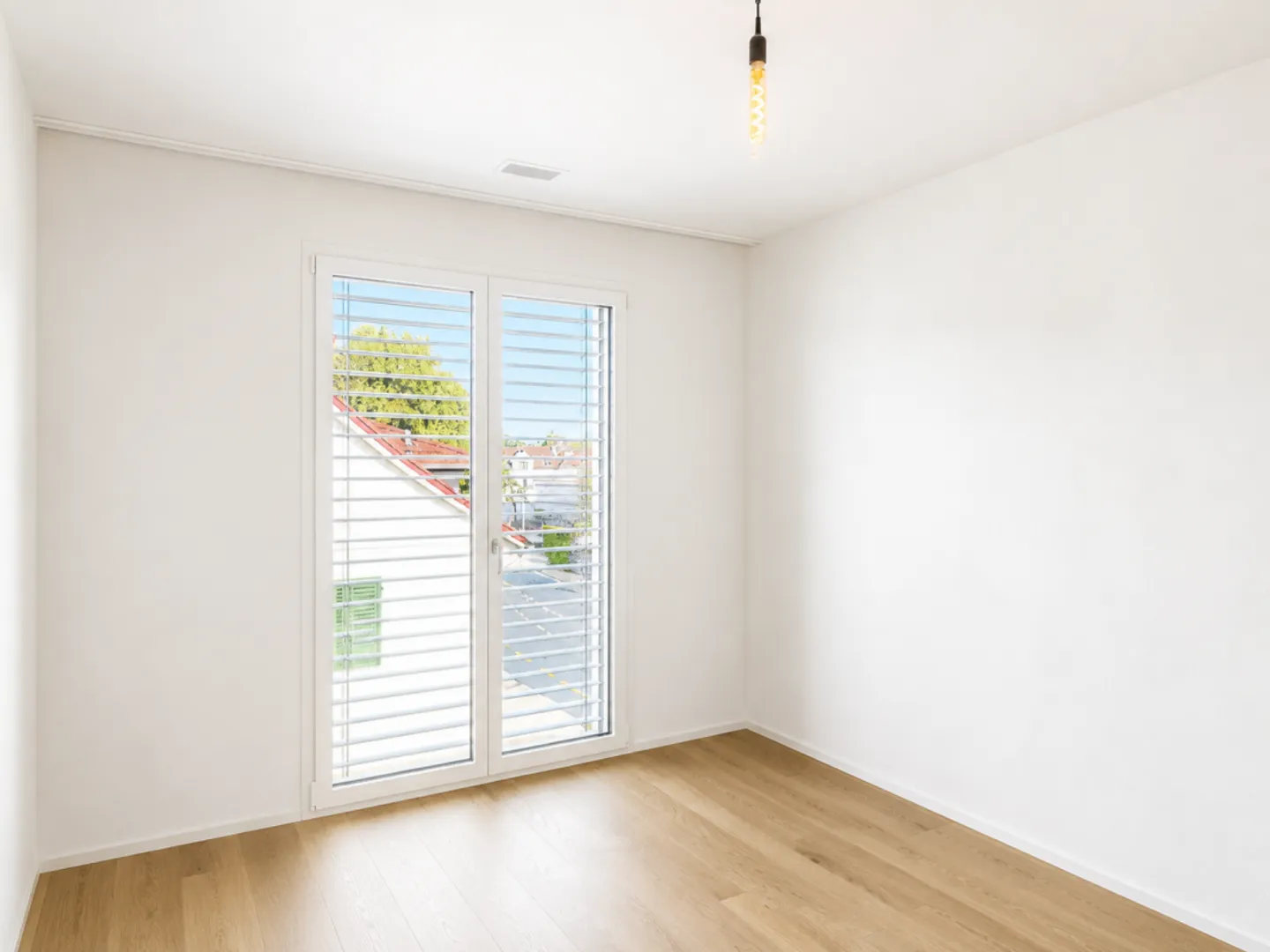Appartamento esclusivo di 3,5 stanze con grande balcone in affitto - Foto 7 di 7
